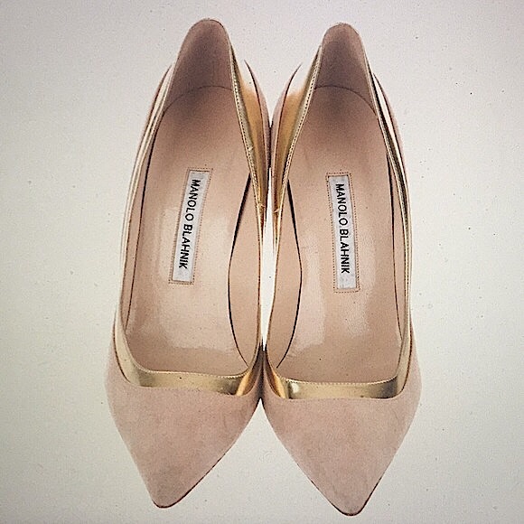 MANOLO BLAHNIK - SUEDE PUMPS - Picture 16 of 16